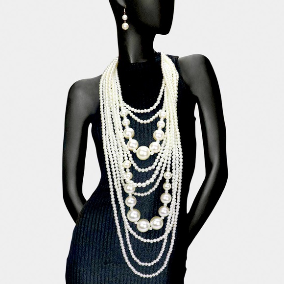 🎉Free Earrings🎊 Multi Layered Pearl Bib Statement Necklace - Picture 1 of 2